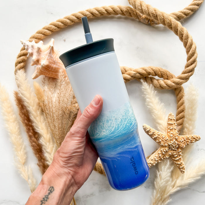 Ocean Waves Owala 24oz Water Bottle with Straw (The Great Blue)